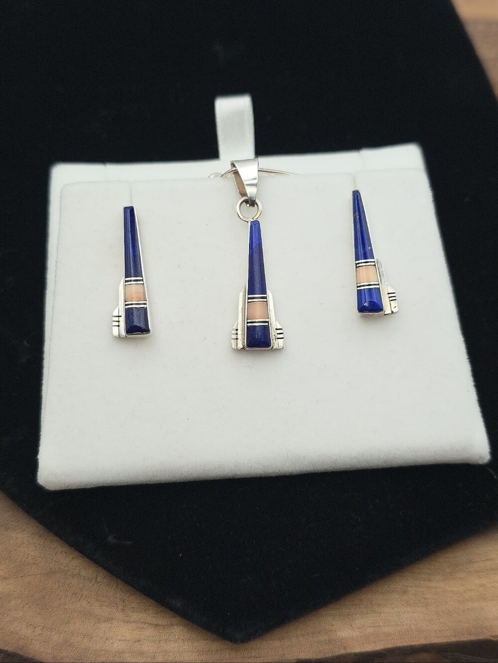 Vintage James Henderson Navajo Native American Zuni Style Earrings & Pendant Set